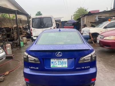 A picture of Very sharp 2009 IS250 toks standard for just 5 1m