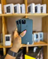 A picture of NDUGU WATEJA MZIGO UMESHUKA SIMU AINA ZOTE ZINAPATIKANA BEI ZETU