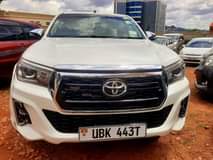 A picture of Toyota hillix for sale call me on 256751331103 or what