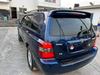 A picture of REGISTERED 2005 TOYOTA HIGHLANDER Still in Immaculate condition Genuine documents