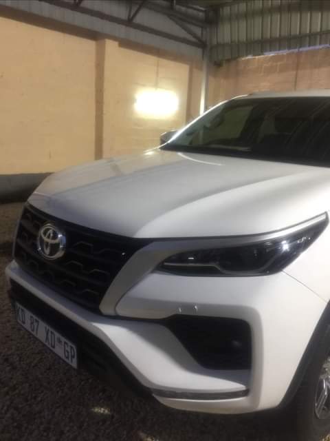 used toyota fortuner