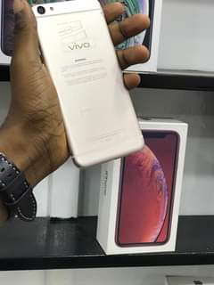 A picture of VIVO X7