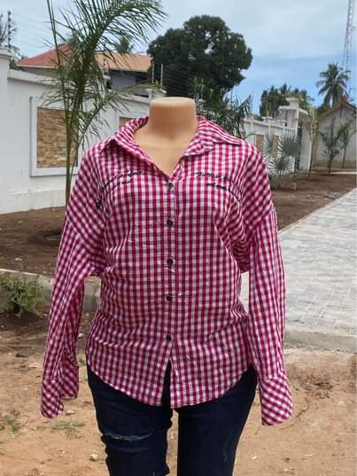 A picture of Shirt