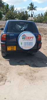 A picture of RAV 4