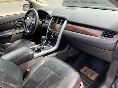 A picture of Neatly used 2014 ford edge first body keyless entry Panaromic