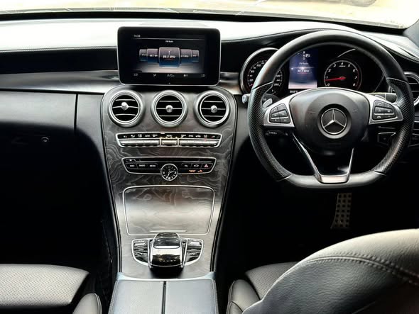 A picture of BENZ C200 0620356906