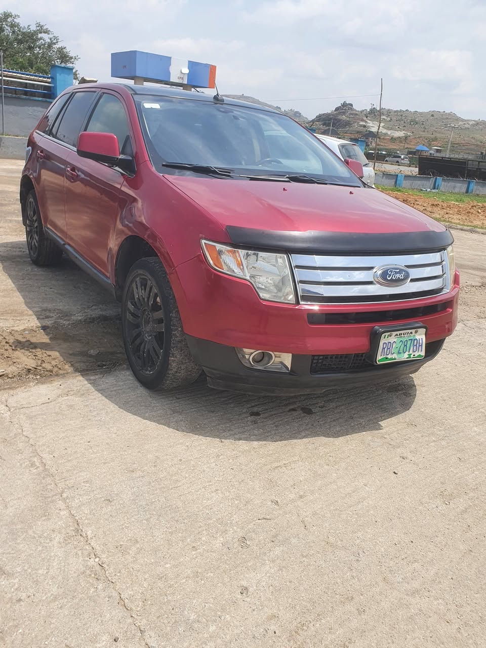 A picture of Ford Edge untouched engine and gearbox