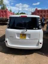 A picture of Car