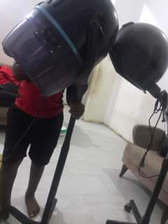 A picture of Nauza drier na steamer kila moja ni 150000 mawasiliano 0684891476