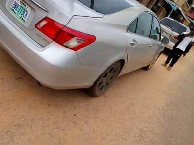A picture of Lexus ES350 for sale Untouched engine and gear AC is