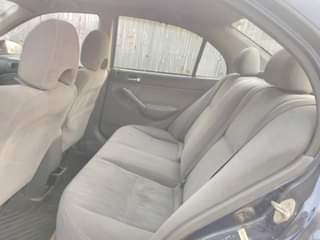 A picture of Honda civic 2005 08083629621