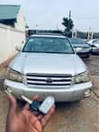 A picture of Toyota Highlander 03 registered
