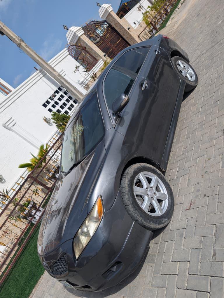 A picture of Toyota Camry sport 2009 Registered First user Neatly baked once