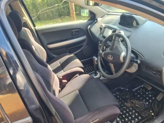A picture of Toyota ist 1.5cc 17.5m