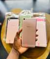 A picture of Vivo x7 plus gb128 ram6