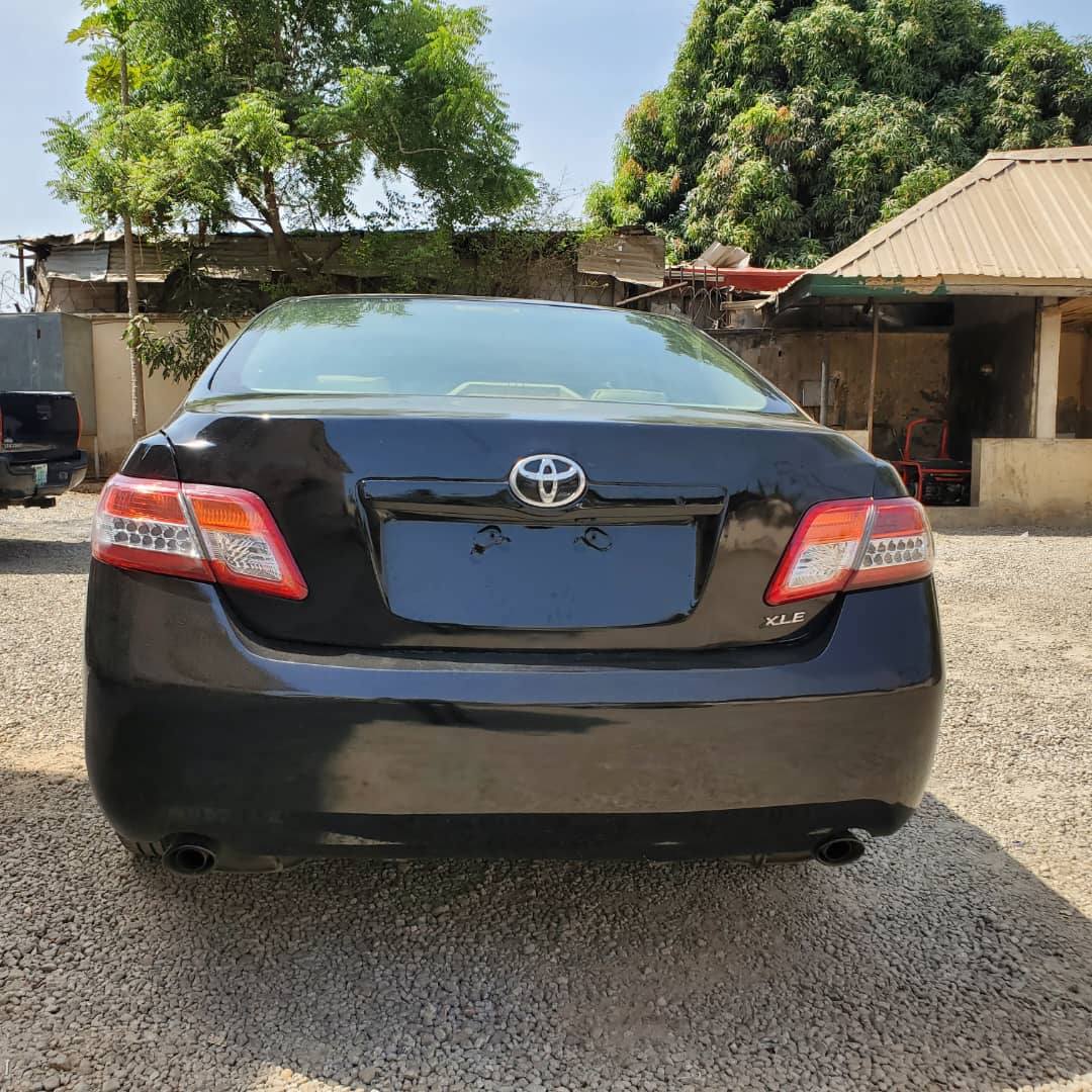 A picture of Super sharp Toyota Camry muscle 2010 with VENZA ENGINE everything