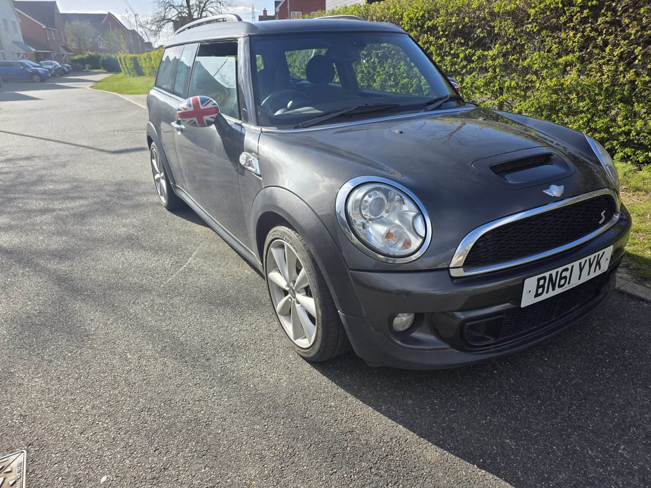 mini cooper clubman