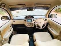 A picture of TOYOTA SIENTA