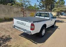 isuzu kb250