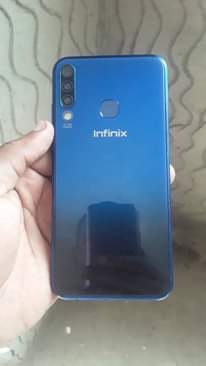 A picture of Infinix S4