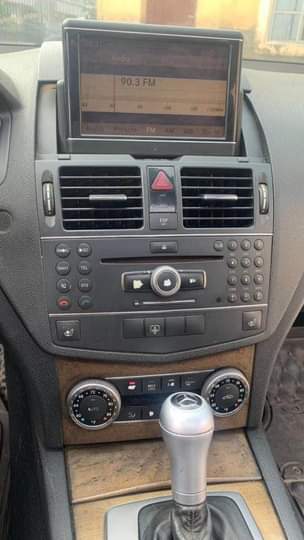 A picture of Dealers market 2008 c350 with panoramic sunroof Non 4matic