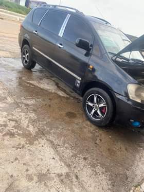 A picture of Clean 2006 Toyota verso buy and drive everything is working