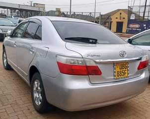 A picture of Toyota premio
