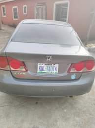 A picture of Honda Civic 2006 model Everything is working perfectly Price 1