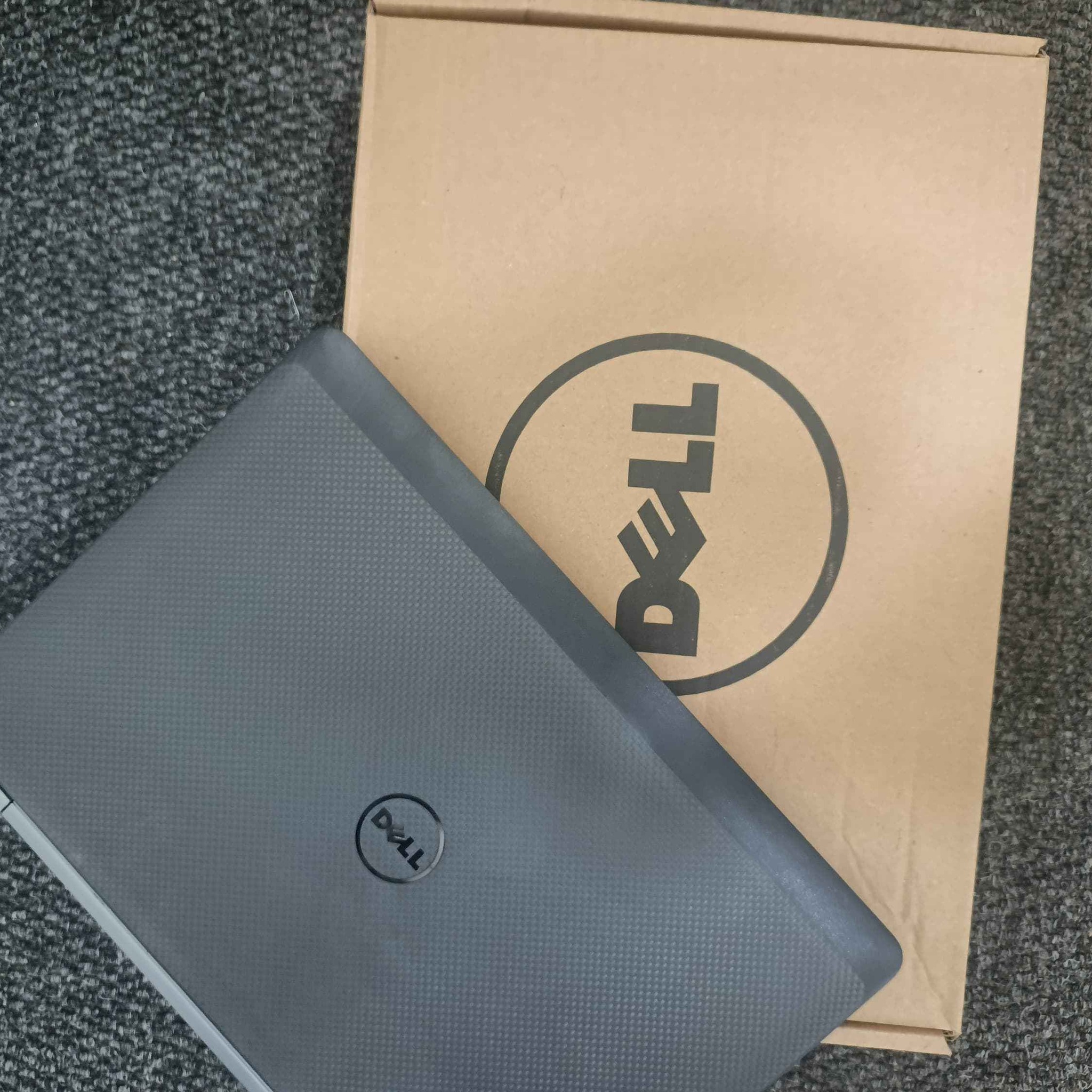 dell laptop