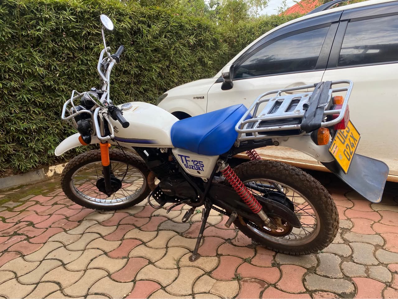 A picture of SUZUKI TF125