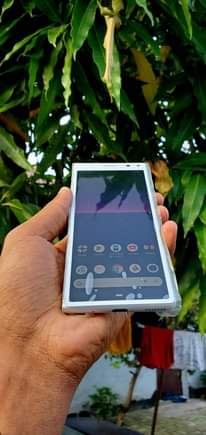 A picture of Sony experia 8