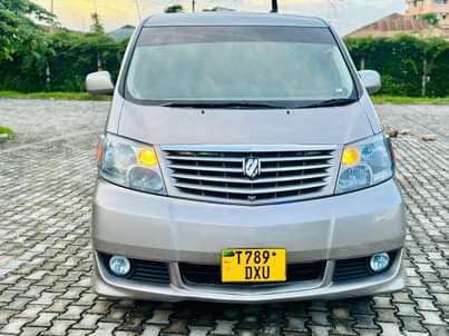 toyota alphard