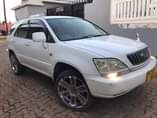 A picture of TOYOTA HARRIER OLD MODEL NZURI sana
