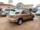 A picture of Lexus Rx 300 2001 model Engine and gear and Ac