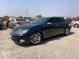 A picture of ES350 An Extremely Lexus Es350 2012 Model With Custom Duty