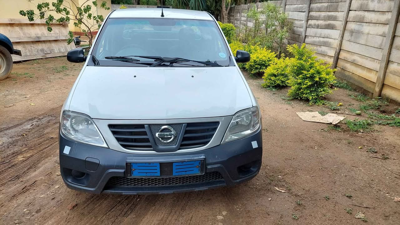 classifieds/cars nissan