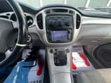 A picture of 2006 TOYOTA HIGHLANDER
