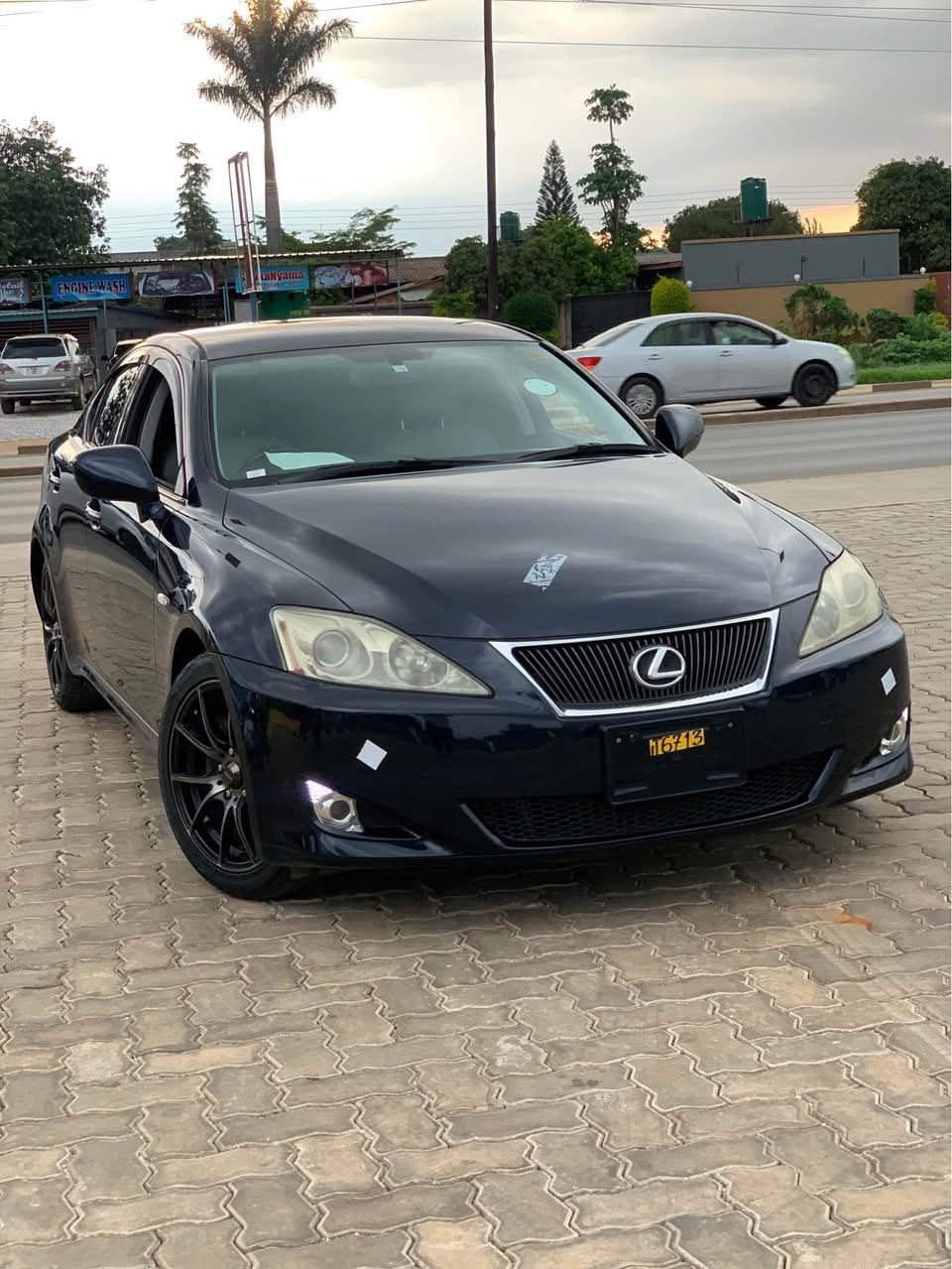 lexus