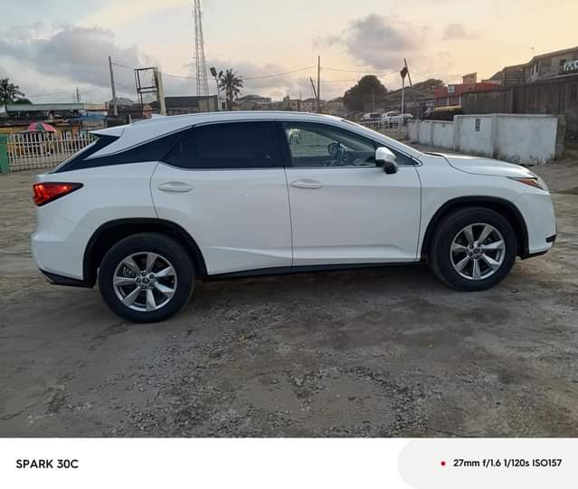 A picture of Lexus Rx 350 2023 model tokunbo