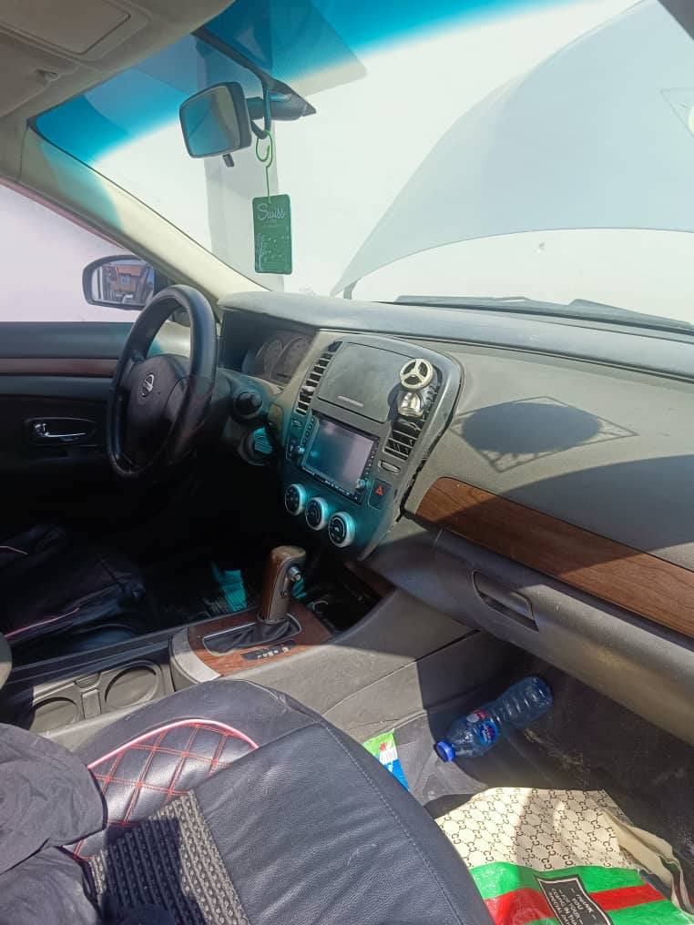 A picture of Nissan bluebird