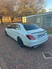 A picture of Car sell