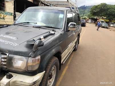 used mitsubishi pajero