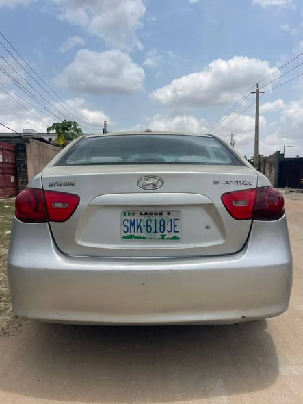 A picture of Hyundai elantra 09 awoof deals