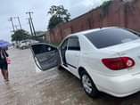 A picture of 05 Toyota Corolla few months use