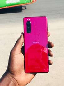 A picture of SONY EXPERIA 5 5G Network 128gb Ram 6gb bei 250