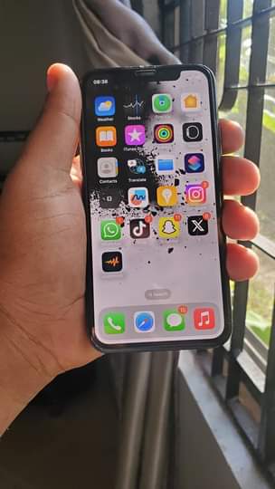 A picture of IPhone x