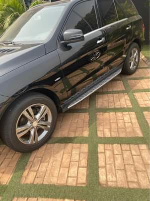A picture of Mercedes Benz ML350 2013
