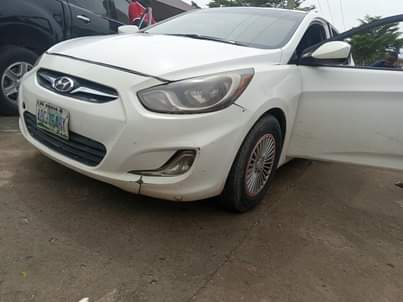 A picture of 2013 HYUNDAI ACCENT