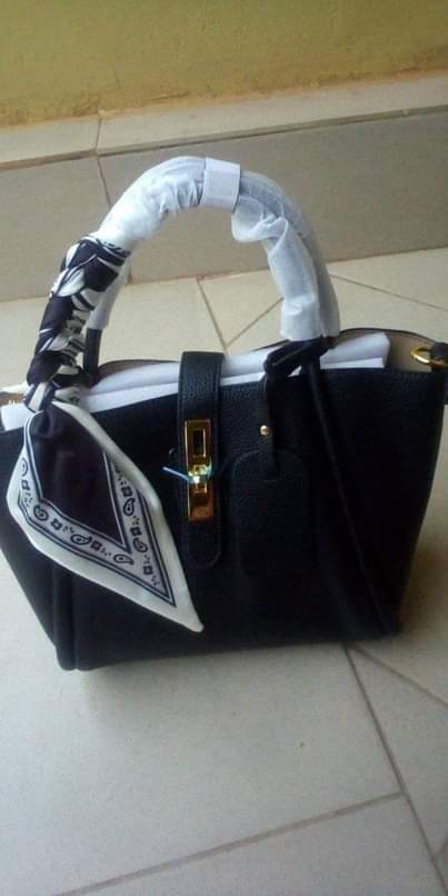 A picture of Hand bags