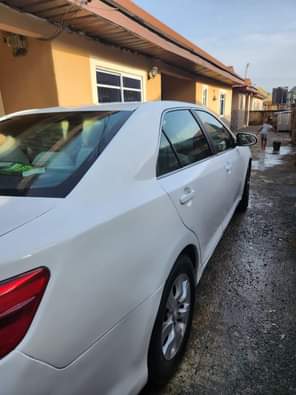 A picture of 2012 Toyota Camry Belgium standard Untampered Engine Gear Very smooth